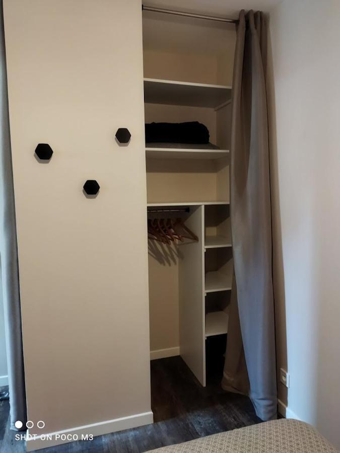 Joli T1 Hypercentre Rochefort Extérieur photo